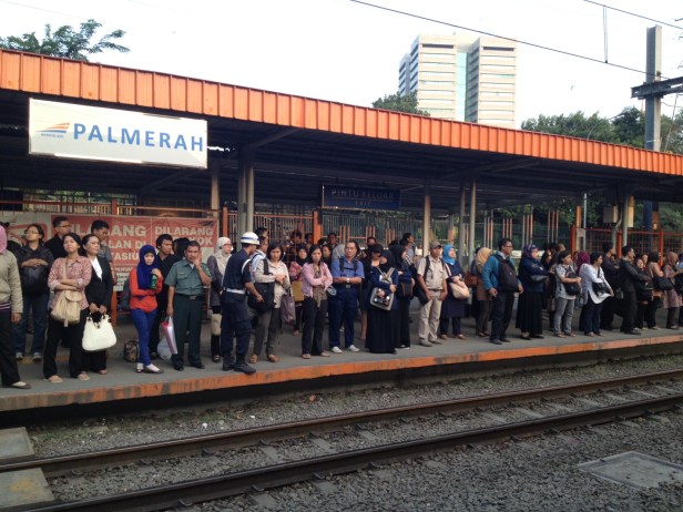  Stasiun Palmerah